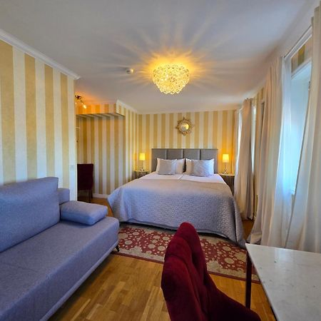Vaenerport Lakefront Hotell Mariestad Dış mekan fotoğraf
