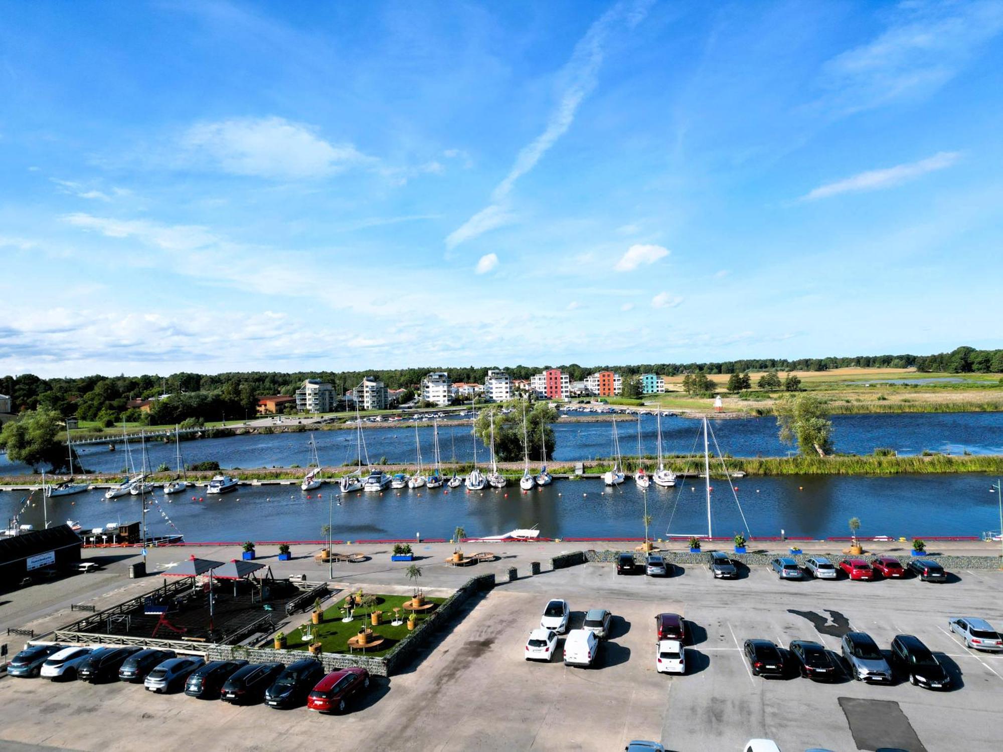 Vaenerport Lakefront Hotell Mariestad Dış mekan fotoğraf