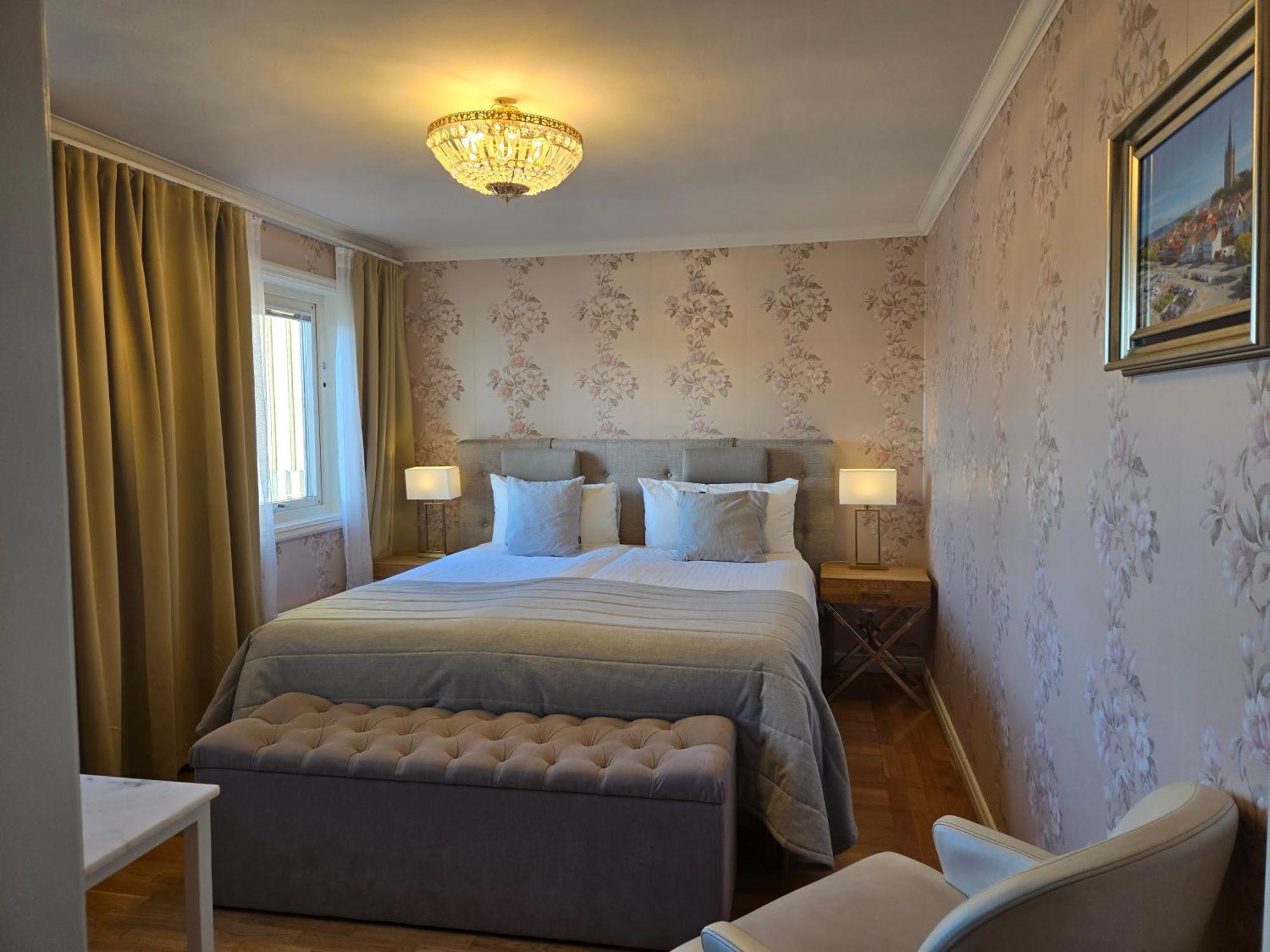 Vaenerport Lakefront Hotell Mariestad Dış mekan fotoğraf