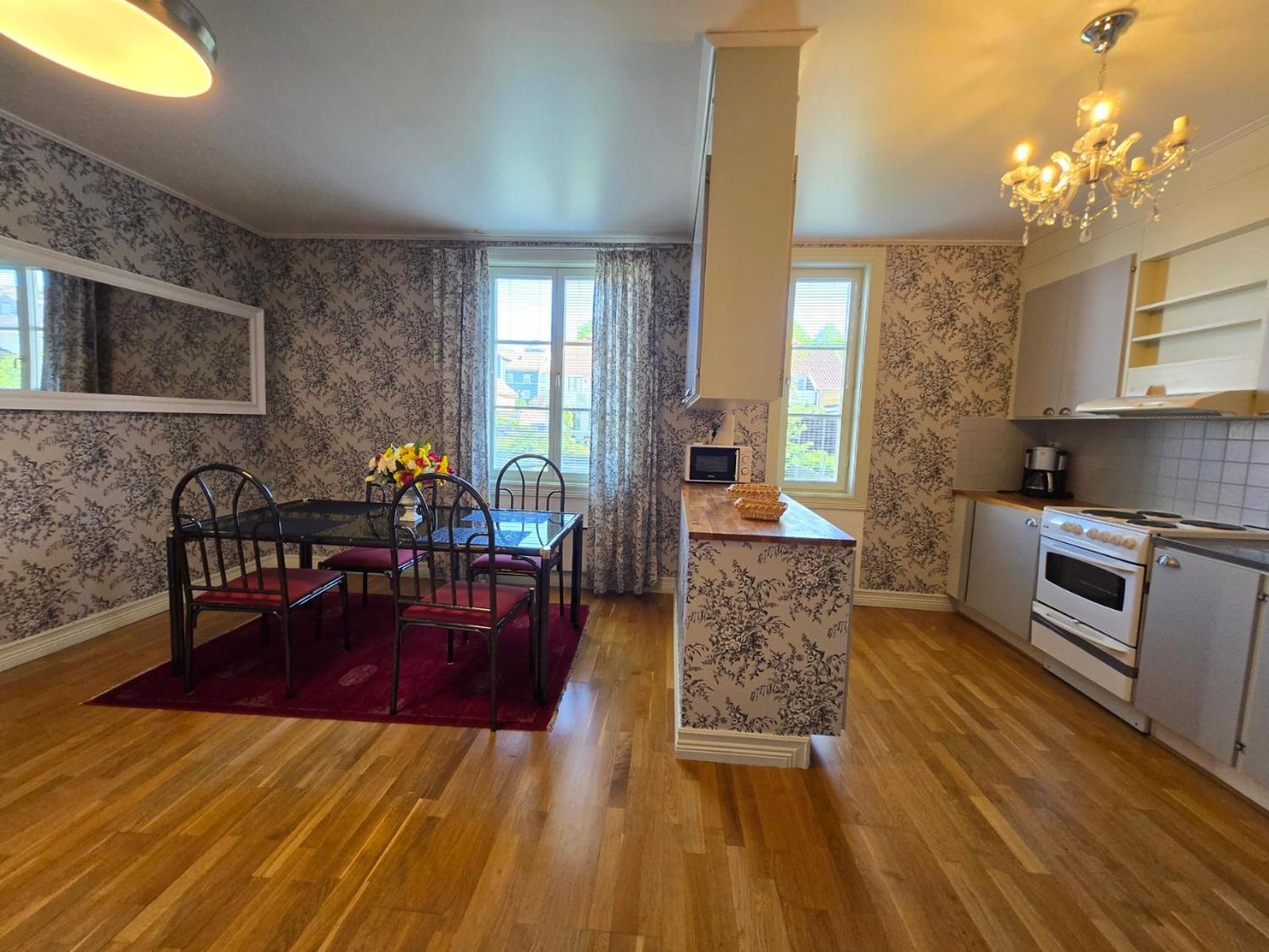 Vaenerport Lakefront Hotell Mariestad Dış mekan fotoğraf