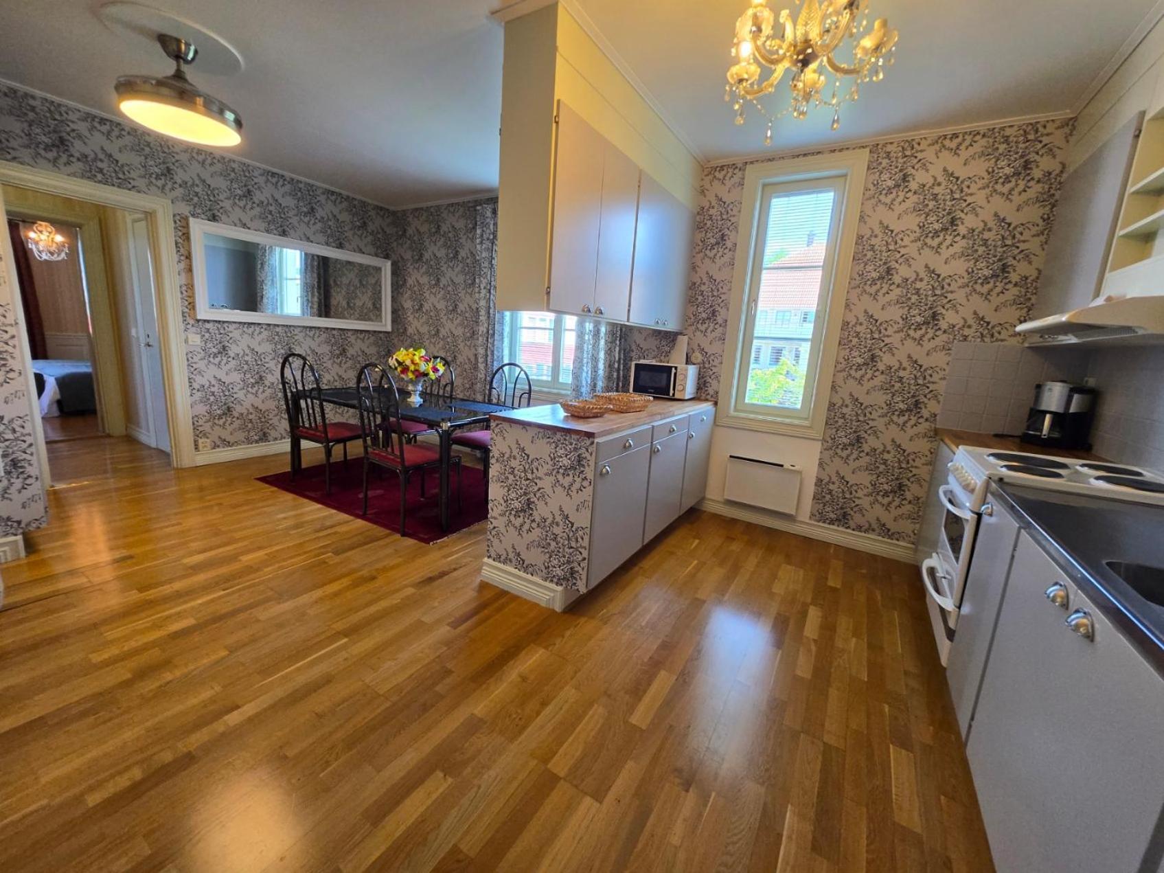 Vaenerport Lakefront Hotell Mariestad Dış mekan fotoğraf